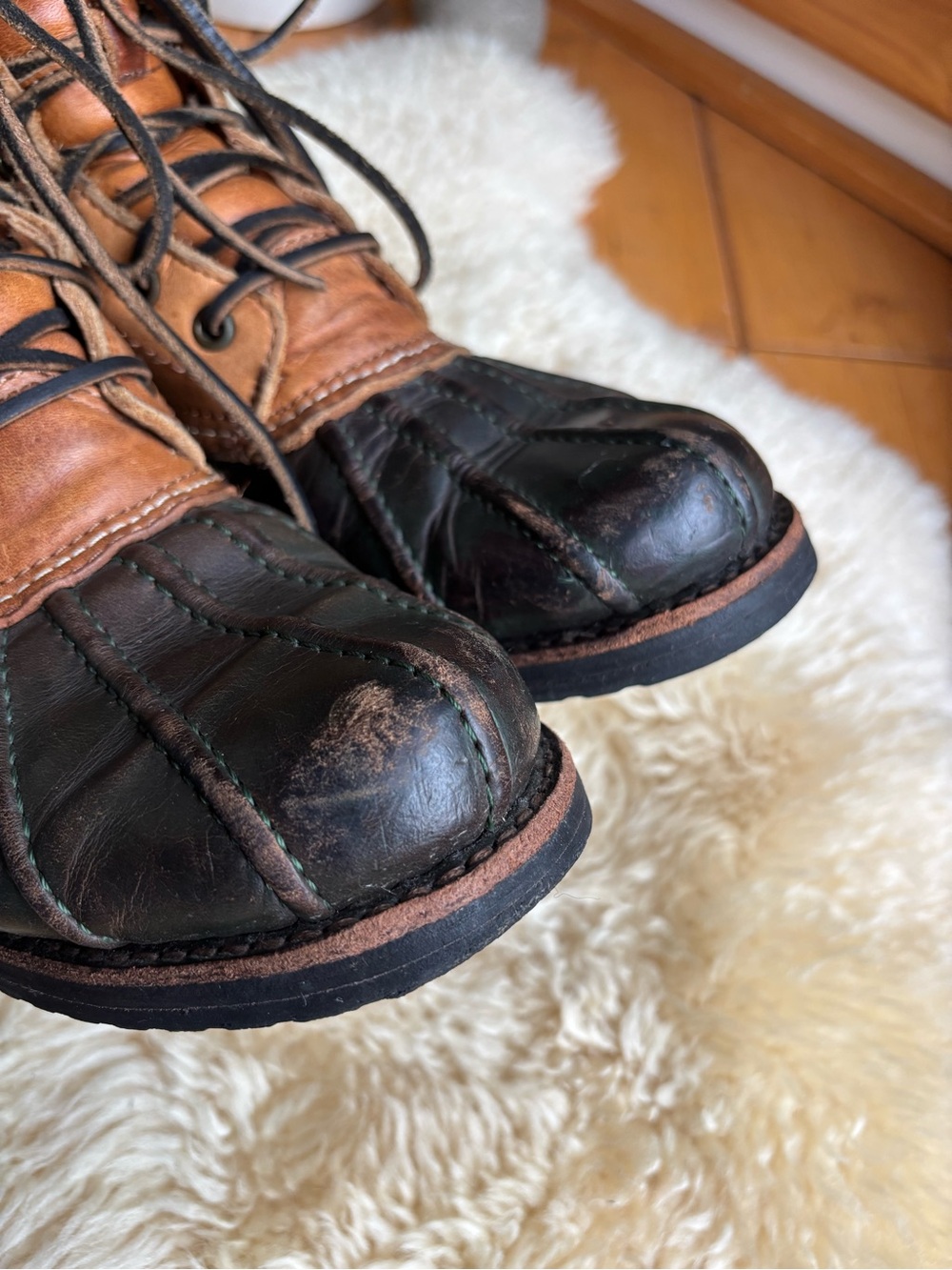 NWT Vintage Frye Veronica Shearling Duck Boots - Picture 11 of 16